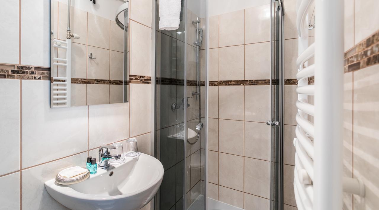 Szlak 11 - All In Apartments Краків Екстер'єр фото