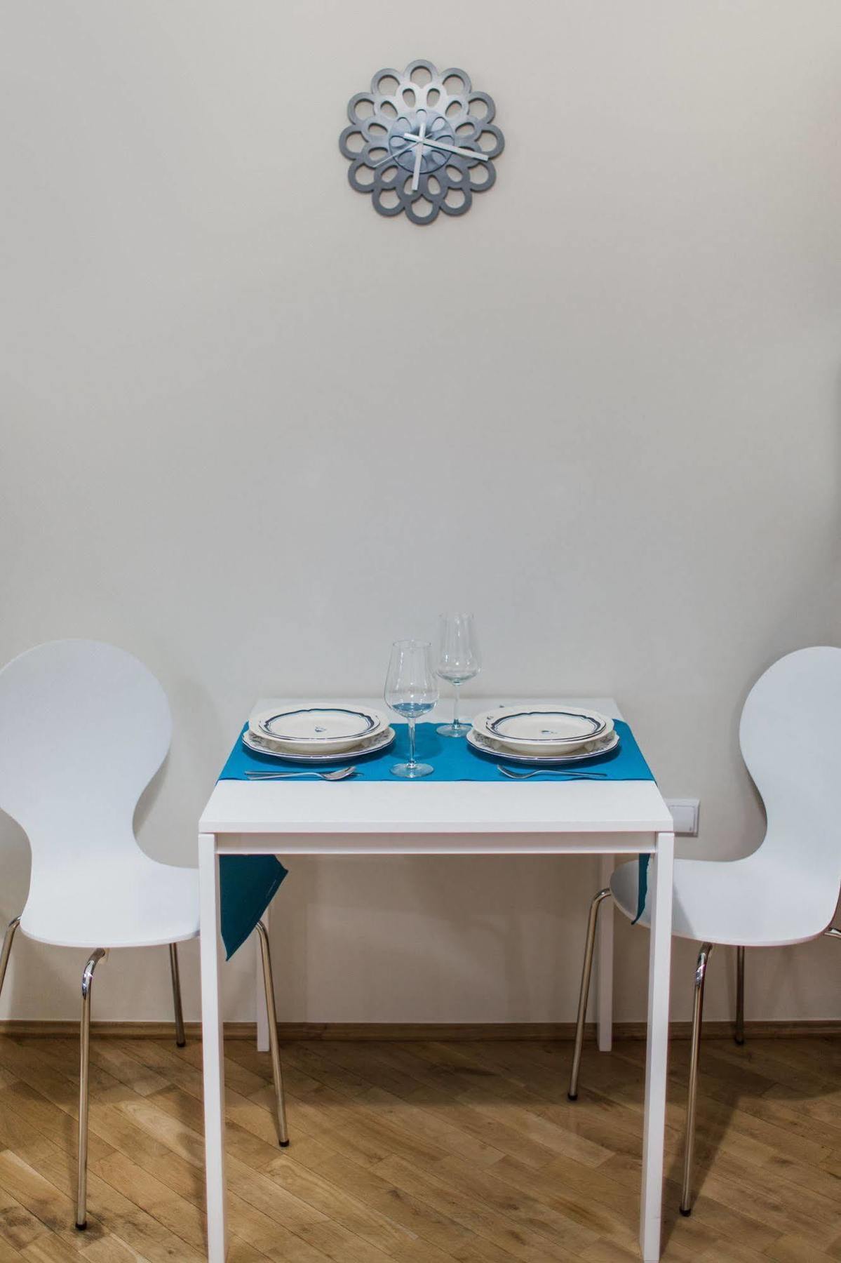 Szlak 11 - All In Apartments Краків Екстер'єр фото
