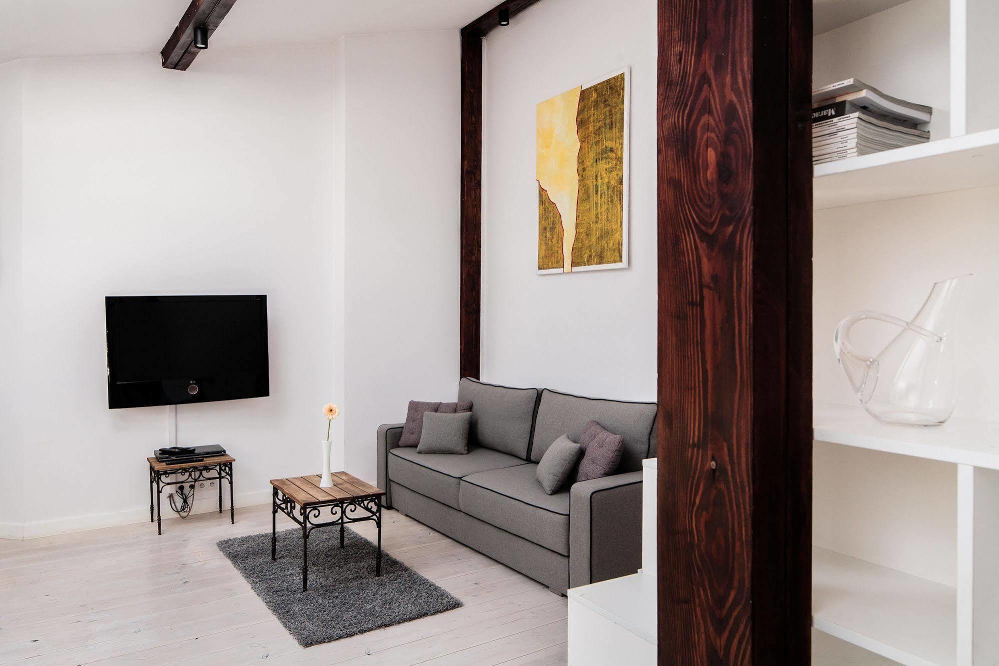 Szlak 11 - All In Apartments Краків Екстер'єр фото